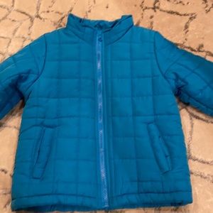 Super useful and warm jacket for your boy size 4 🥰🤩👏👌❤️